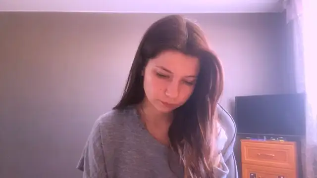 LunnaBliss online show from 03/22/26, 09:44