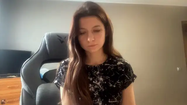 Snapshot of LunnaBliss chatting on 02/24/26, 11:22 LunnaBliss online show from 02/24/26, 11:22