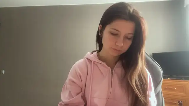 Snapshot of LunnaBliss chatting on 02/26/26, 08:14 LunnaBliss online show from 02/26/26, 08:14