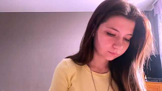 LunnaBliss online show from 04/05/26, 07:26