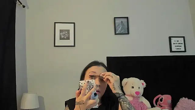 Snapshot of sabbrand0111 chatting on 02/23/26, 07:14 sabbrand0111 online show from 02/23/26, 07:14