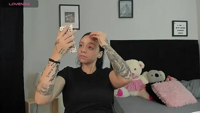 Snapshot of sabbrand0111 chatting on 04/01/26, 07:11 sabbrand0111 online show from 04/01/26, 07:11