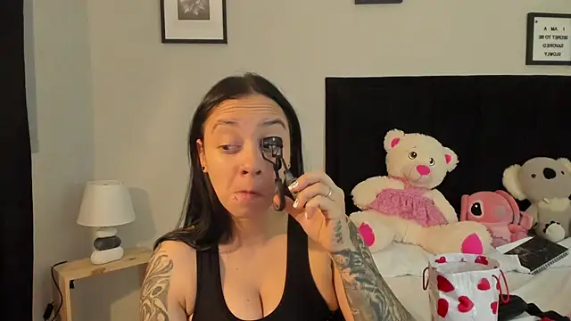 Snapshot of sabbrand0111 chatting on 03/12/26, 06:56 sabbrand0111 online show from 03/12/26, 06:56