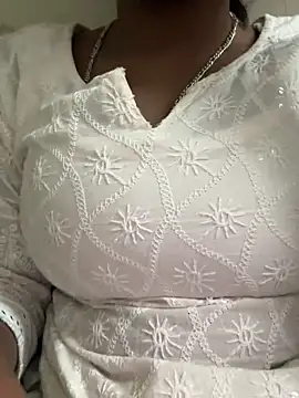 meenu cuties online show from 03/19/26, 01:11