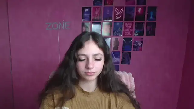 Snapshot of KissMeJulia chatting on 04/04/26, 05:25 KissMeJulia online show from 04/04/26, 05:25