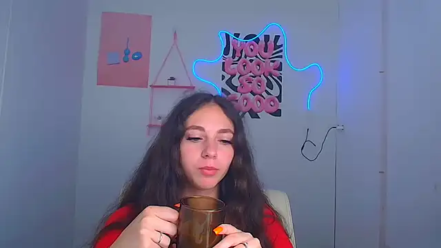 KissMeJulia online show from 07/11/26, 05:52