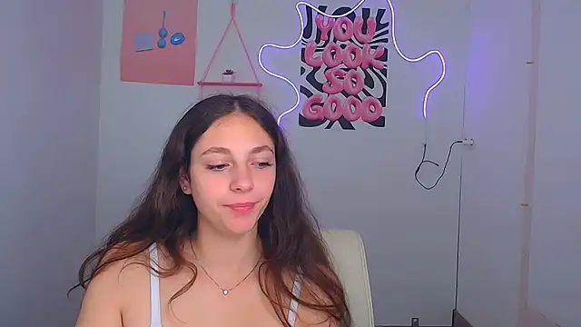 KissMeJulia online show from 07/29/26, 05:39