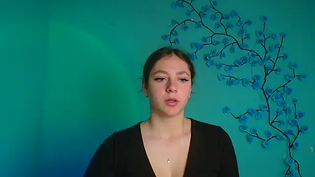 Snapshot of KissMeJulia chatting on 04/09/26, 06:30 KissMeJulia online show from 04/09/26, 06:30