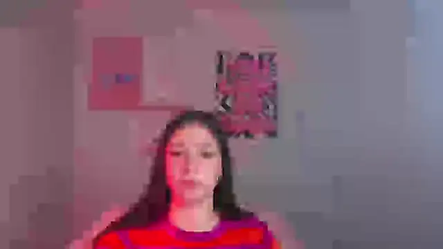 Snapshot of KissMeJulia chatting on 04/18/26, 05:43 KissMeJulia online show from 04/18/26, 05:43
