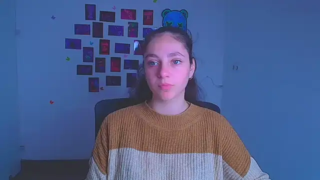 Snapshot of KissMeJulia chatting on 03/26/26, 12:36 KissMeJulia online show from 03/26/26, 12:36