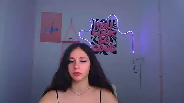 KissMeJulia online show from 06/27/26, 05:35