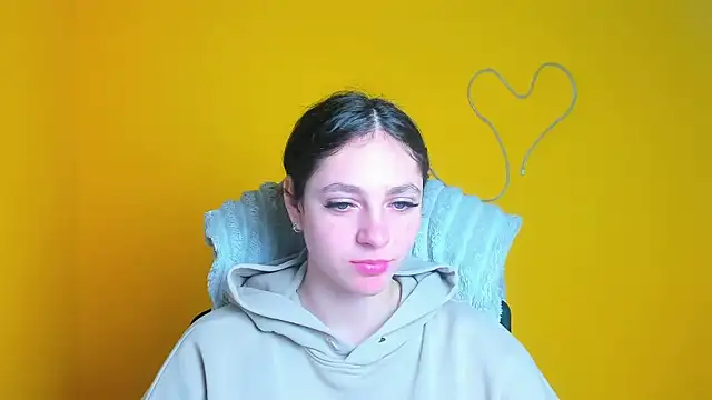 Snapshot of KissMeJulia chatting on 04/10/26, 11:17 KissMeJulia online show from 04/10/26, 11:17