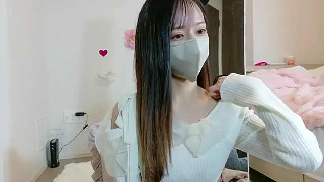 Snapshot of maichan_v chatting on 02/27/26, 11:10 maichan v online show from 02/27/26, 11:10