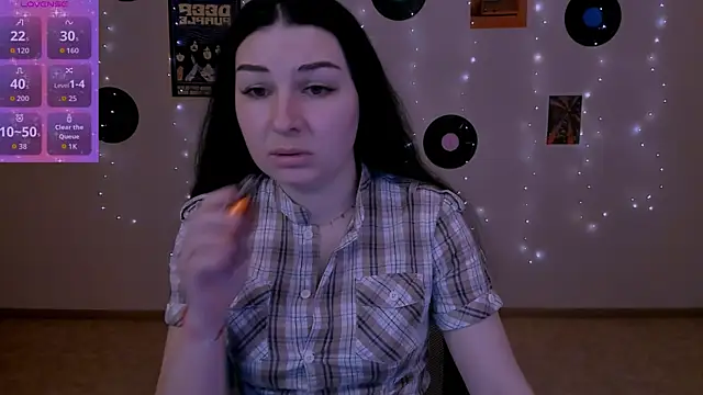 Snapshot of olivia_rage chatting on 02/26/26, 10:04 olivia rage online show from 02/26/26, 10:04