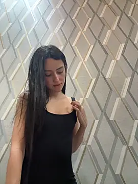 Snapshot of violetta_cutest_ chatting on 03/26/26, 11:19 violetta cutest online show from 03/26/26, 11:19