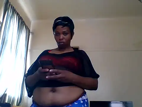 Snapshot of sexyboobsm chatting on 03/13/26, 06:18 sexyboobsm online show from 03/13/26, 06:18