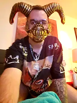 LargeLith online show from 02/27/26, 01:06