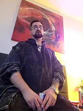 LargeLith online show from 04/07/26, 09:27