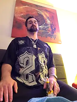 LargeLith online show from 03/28/26, 09:16