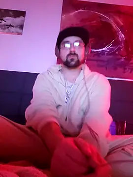 LargeLith online show from 02/22/26, 12:24