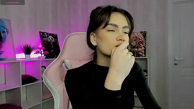 Adele Lanea online show from 05/19/26, 01:10