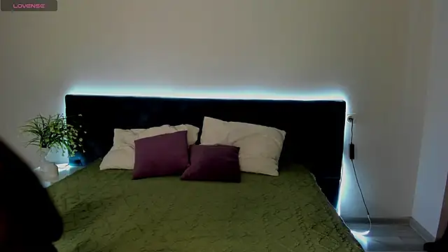 Adele Lanea online show from 05/28/26, 01:02