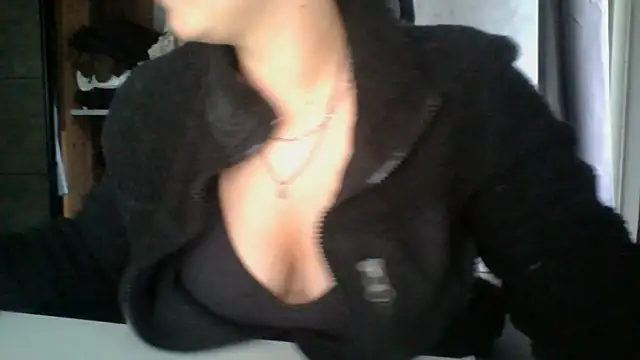 Snapshot of Geileboef28 chatting on 07/08/26, 05:52 Geileboef28 online show from 07/08/26, 05:52