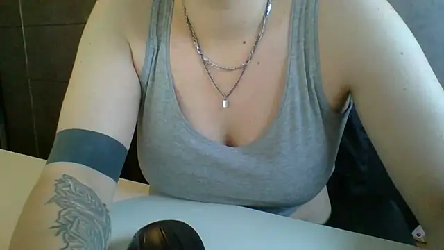 Geileboef28 online show from 03/04/26, 06:54