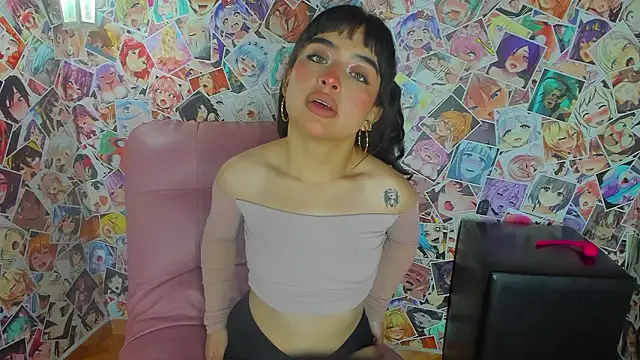 Snapshot of Mai_Rouse chatting on 02/20/26, 12:07 Mai Rouse online show from 02/20/26, 12:07