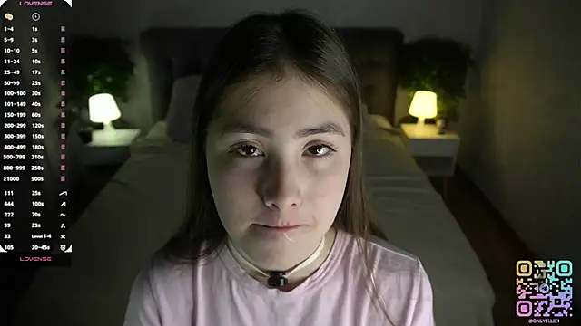 Snapshot of _smile_in_glow_ chatting on 02/23/26, 06:08 smile in glow online show from 02/23/26, 06:08