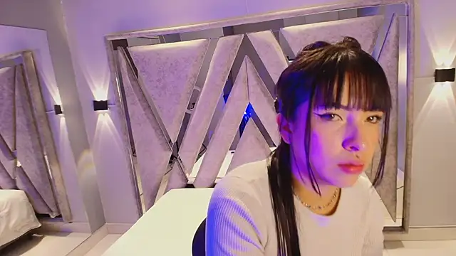 Snapshot of _Mishell22 chatting on 02/24/26, 01:01 Mishell22 online show from 02/24/26, 01:01