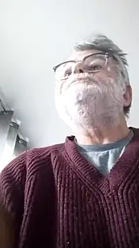 Snapshot of Vieux_pervert chatting on 02/21/26, 10:28 Vieux pervert online show from 02/21/26, 10:28