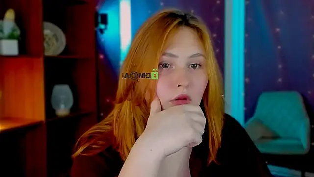 polly-cute online show from 02/25/26, 01:11