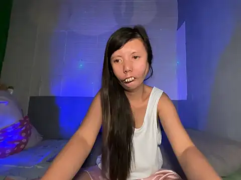 lady moon09 online show from 04/14/26, 09:31