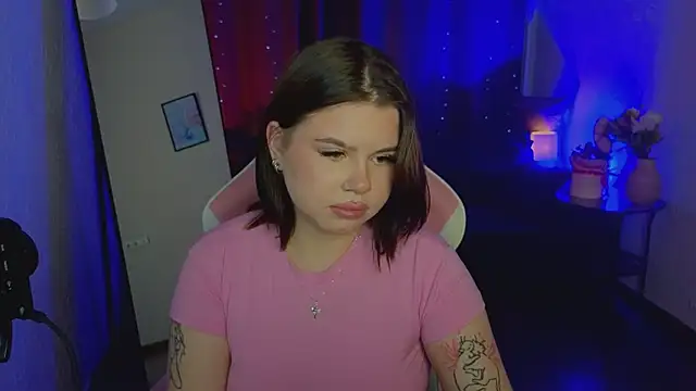 Monica Dacher online show from 02/25/26, 09:47