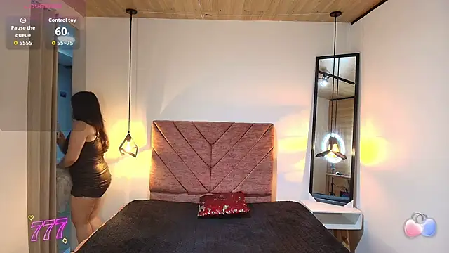 Sofi Blake   online show from 03/13/26, 12:54