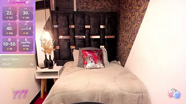 Sofi Blake   online show from 03/31/26, 12:45