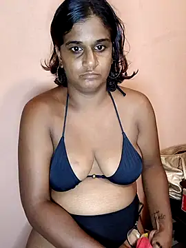 indianstrawberrylips4u online show from 02/24/26, 06:09