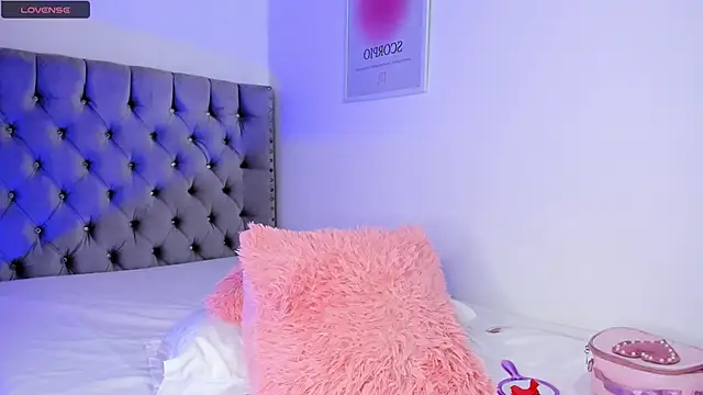 eva cutee  online show from 03/07/26, 10:04