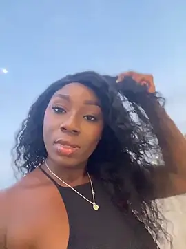 ZarahFerreira online show from 05/27/26, 11:23