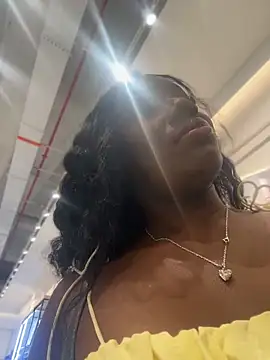 ZarahFerreira online show from 05/31/26, 12:38