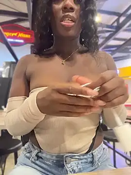 ZarahFerreira online show from 04/21/26, 01:42