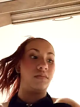 MiaBloom19 online show from 04/14/26, 03:55