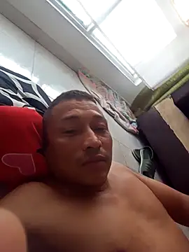 pareja latina2214 online show from 02/28/26, 07:46