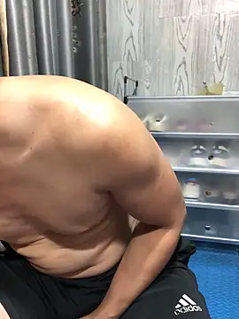  Men 2026 online show from 05/25/26, 08:07
