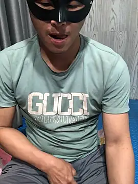  Men 2026 online show from 05/11/26, 12:56