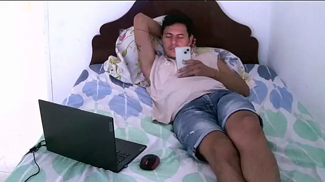 19daniboy online show from 05/13/26, 04:58