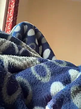 Snapshot of youngboywithcurvymilf chatting on 02/22/26, 03:53 youngboywithcurvymilf online show from 02/22/26, 03:53