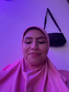 Snapshot of Darsha_Khemu chatting on 04/28/26, 08:35 Darsha Khemu online show from 04/28/26, 08:35