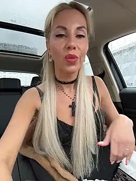 LisaMurr online show from 04/04/26, 10:22